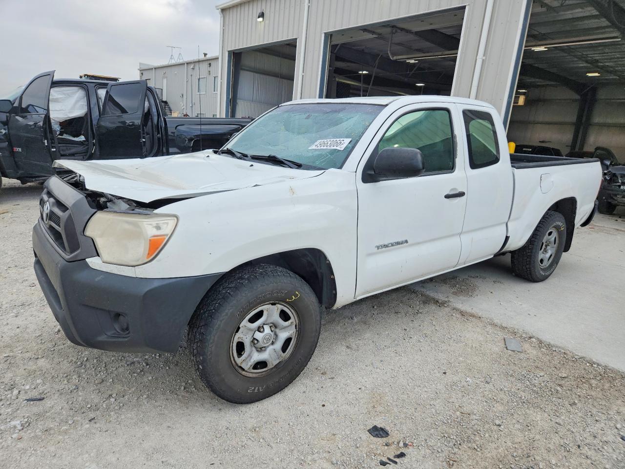 2013 TOYOTA TACOMA