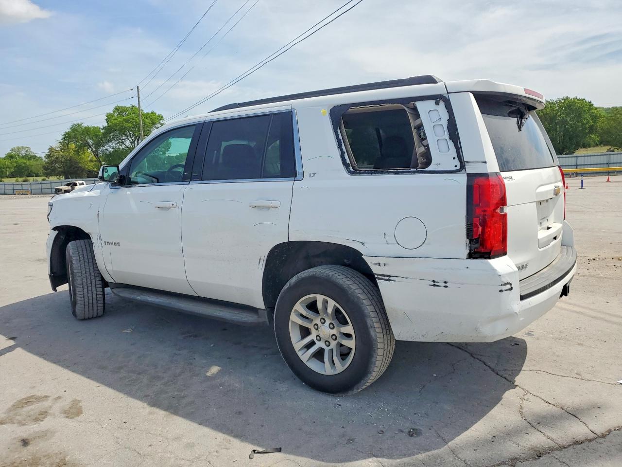 2016 CHEVROLET TAHOE C1500 LT photo 4