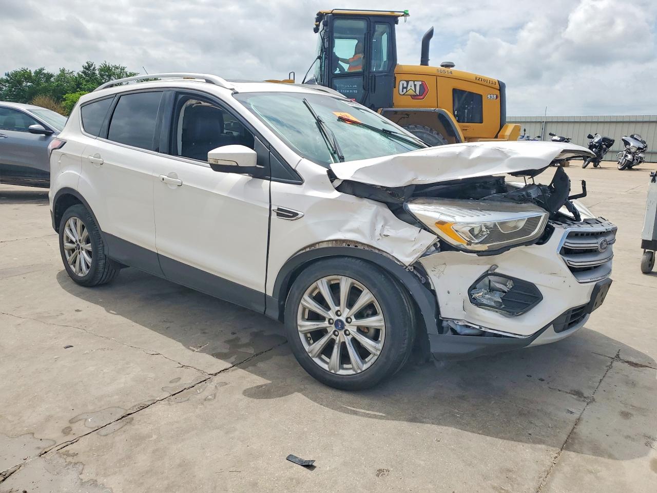 2017 FORD ESCAPE TITANIUM photo 10