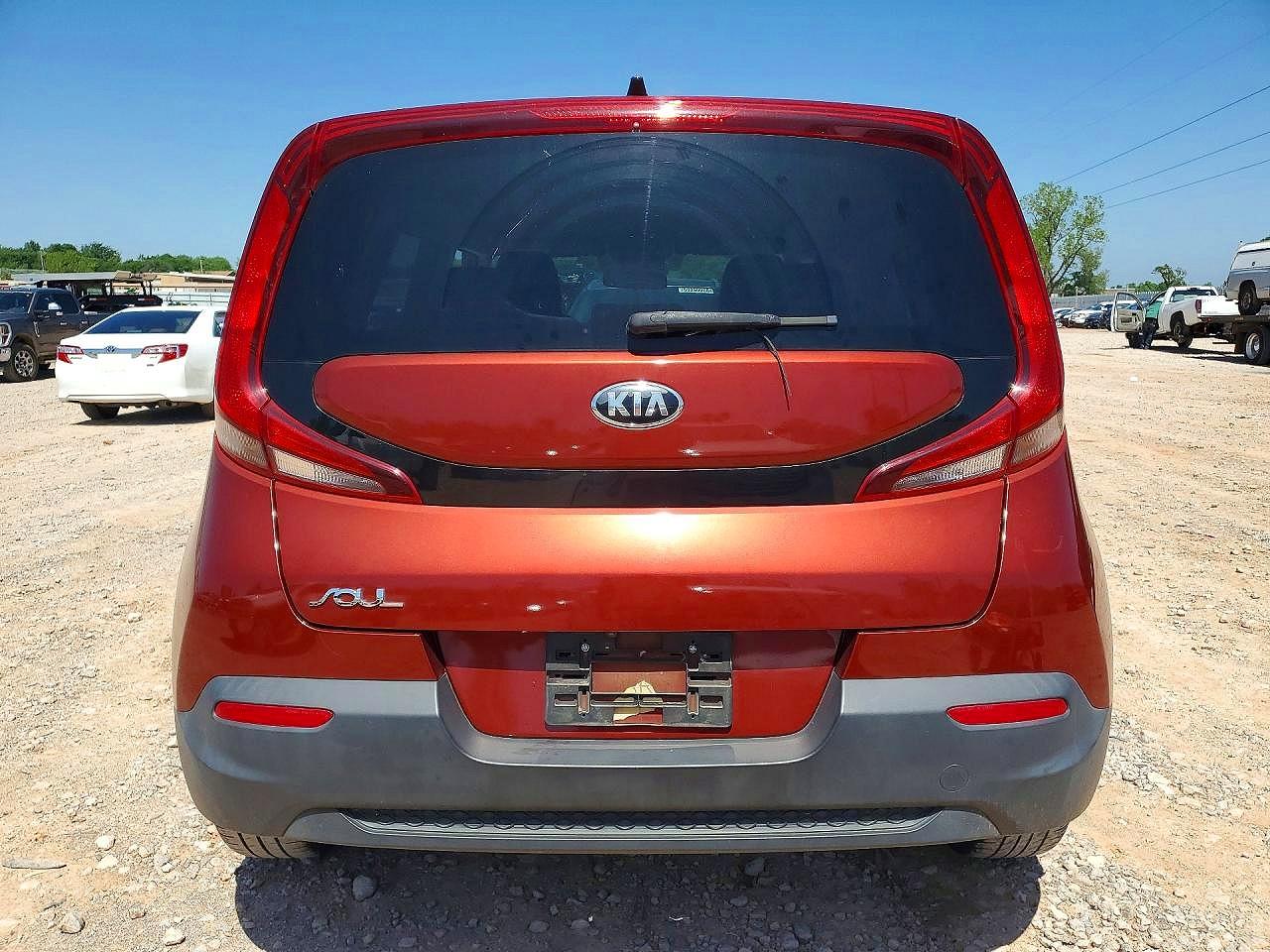 2020 KIA SOUL LX photo 6