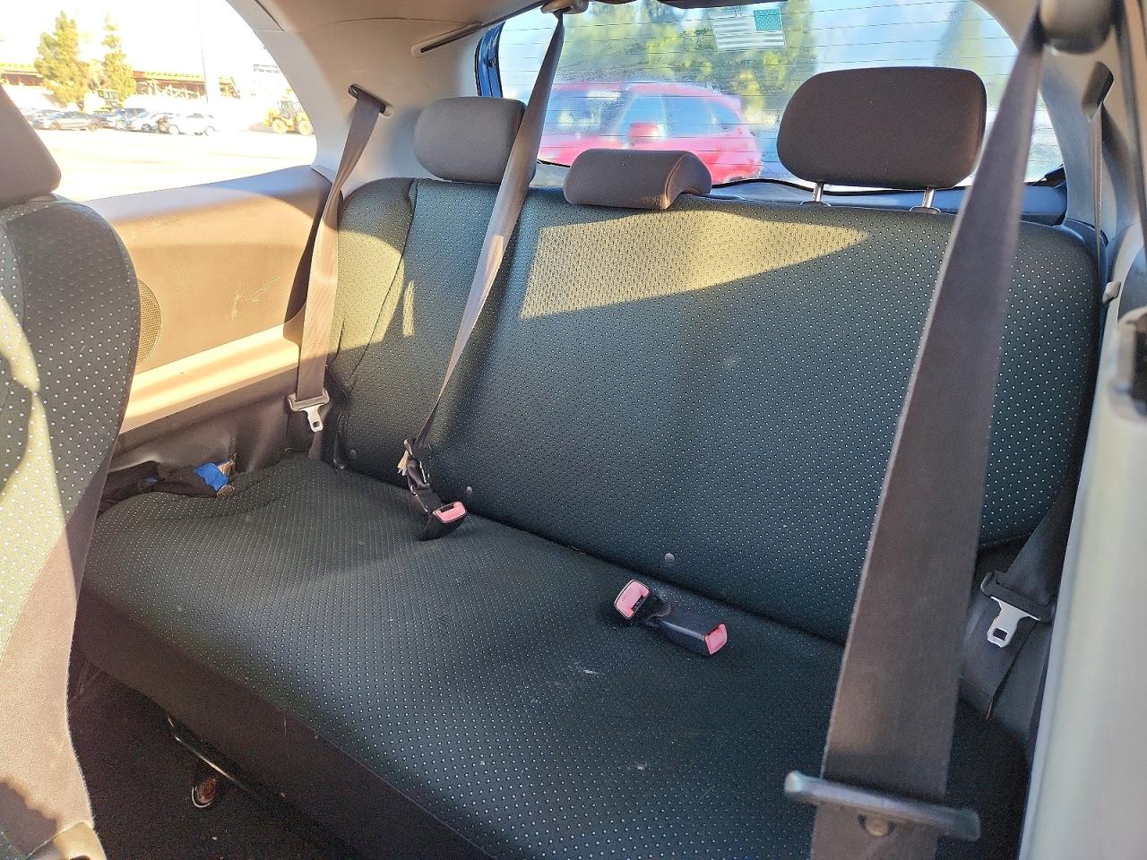 2008 TOYOTA YARIS BASE photo 10