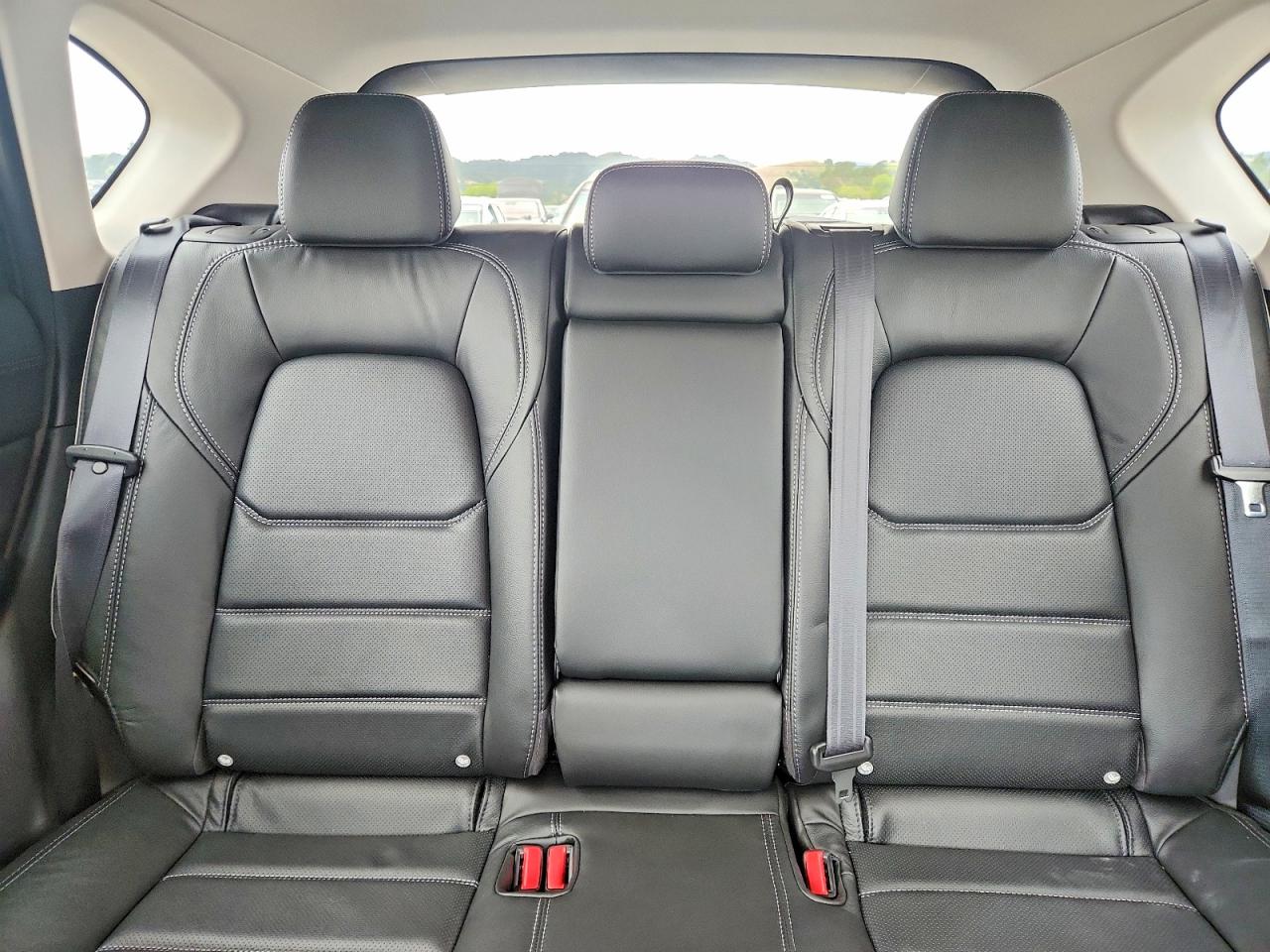 2025 MAZDA CX-5 PREFERRED photo 19