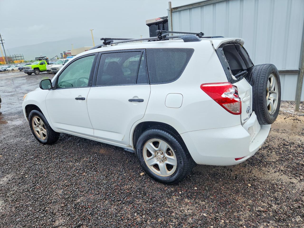 2007 TOYOTA RAV4 BASE photo 2