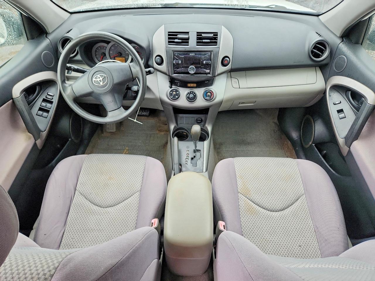 2007 TOYOTA RAV4 BASE photo 8