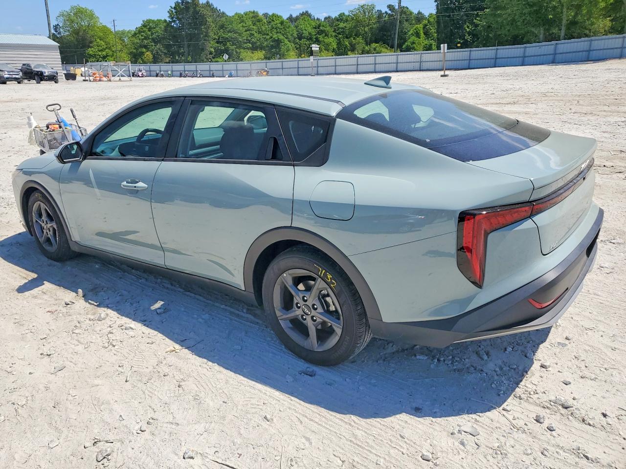 2025 KIA K4 LXS photo 4