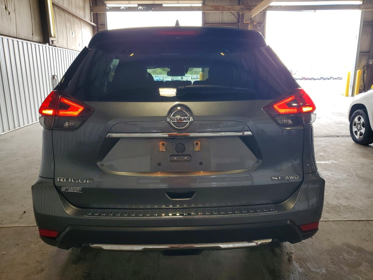 2018 NISSAN ROGUE SL photo 16