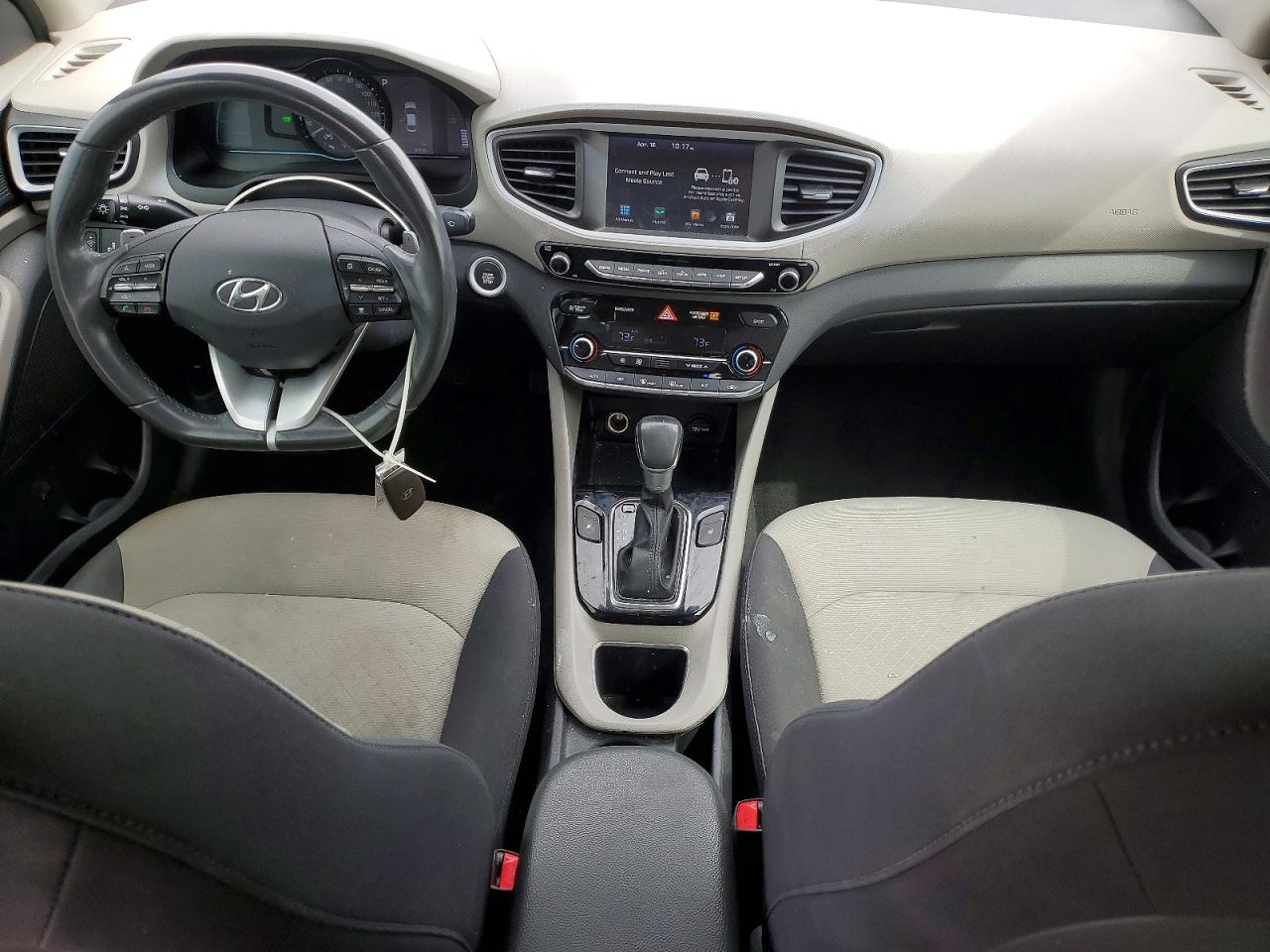 2019 HYUNDAI IONIQ SEL photo 8