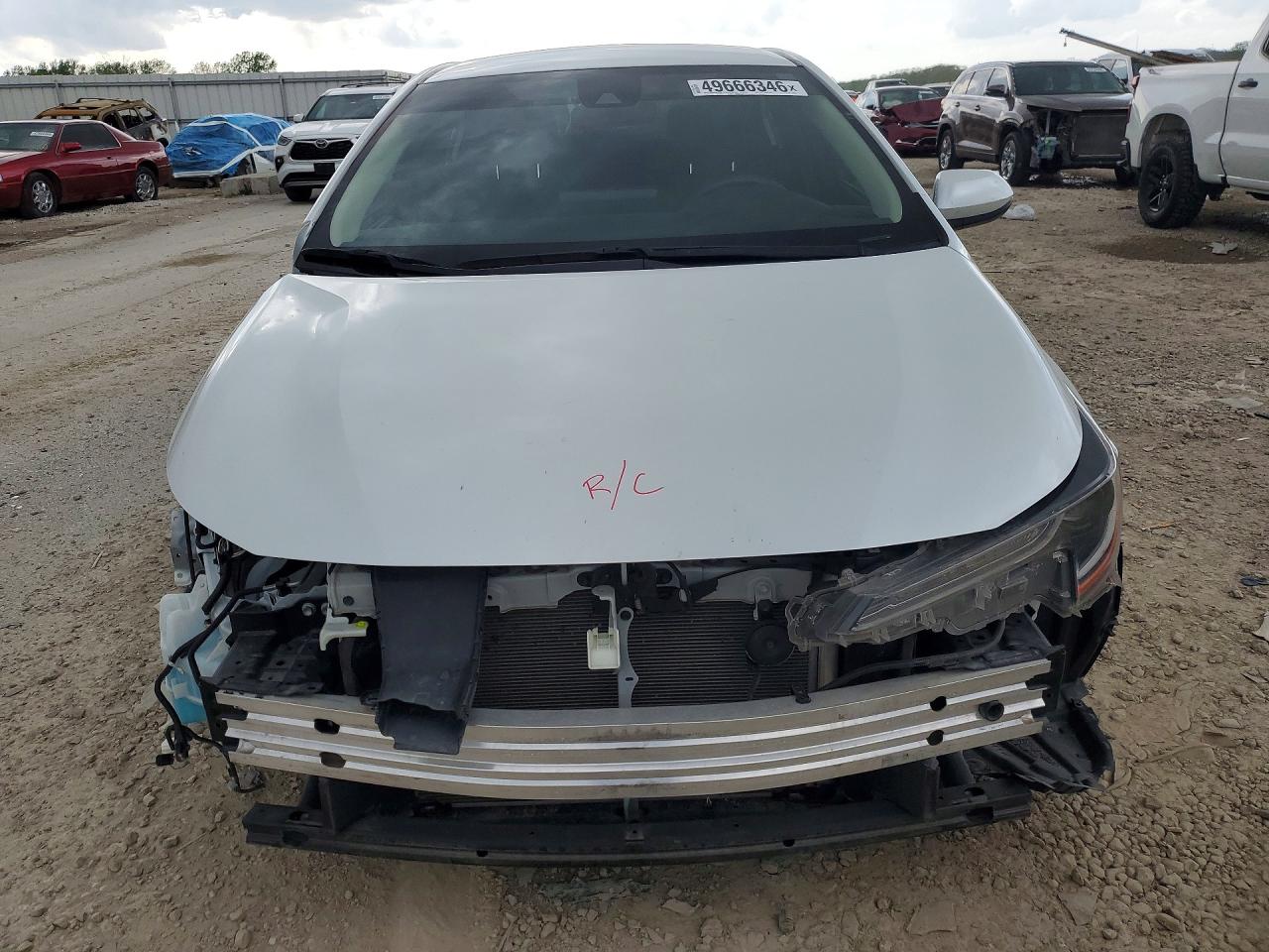 2022 TOYOTA COROLLA LE photo 9