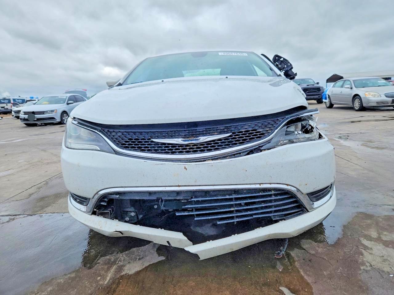 2016 CHRYSLER 200 LIMITED photo 13