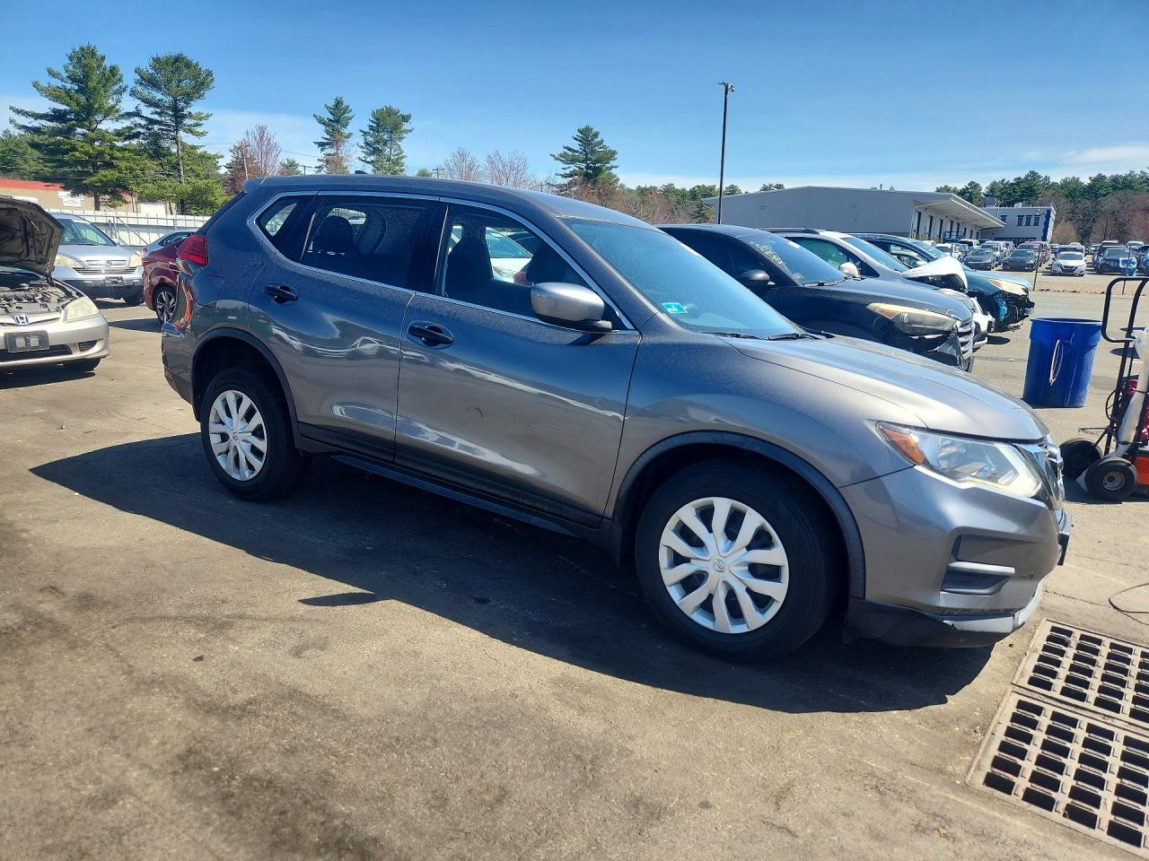 2017 NISSAN ROGUE S photo 7