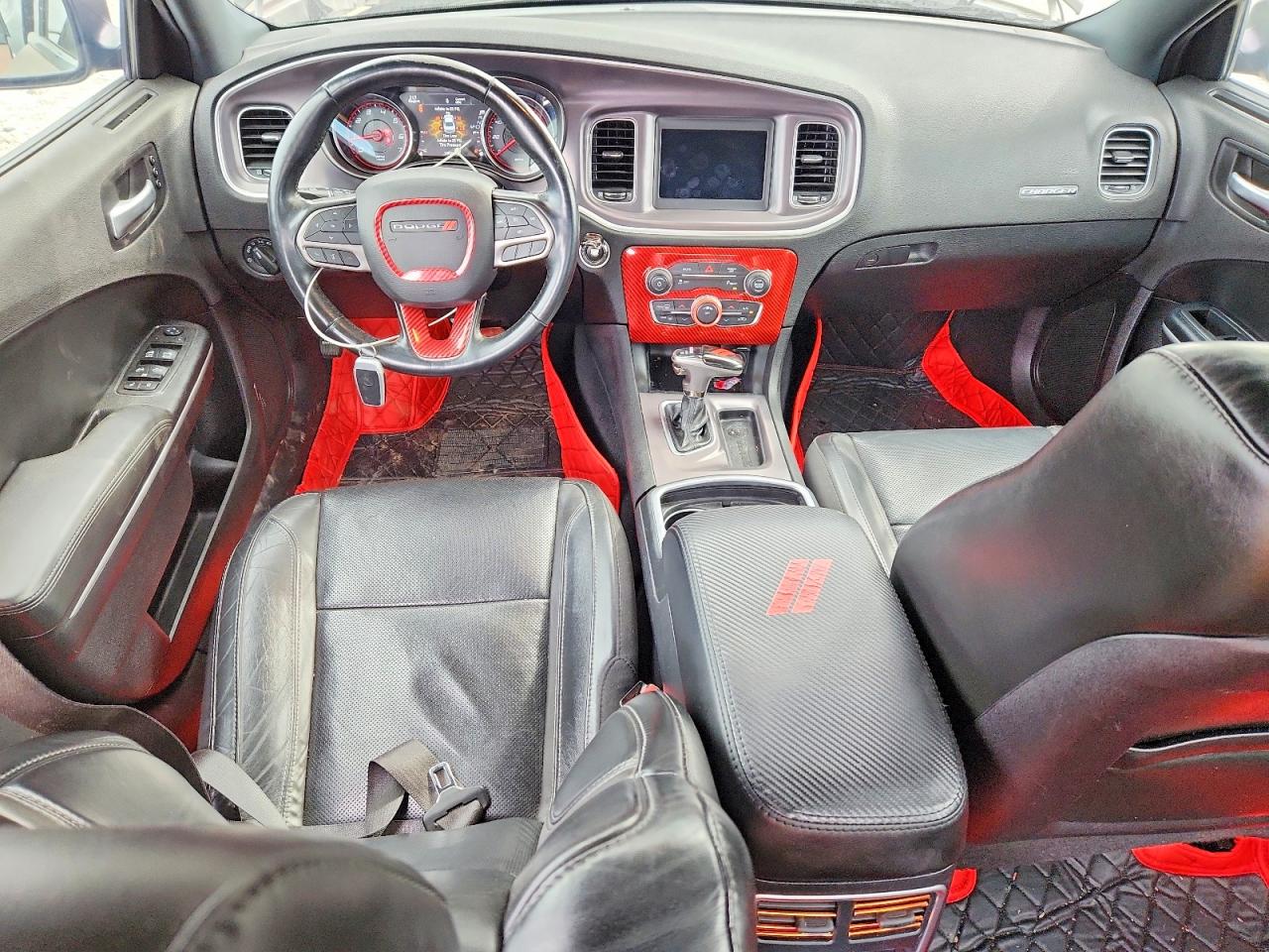 2020 DODGE CHARGER SXT photo 15