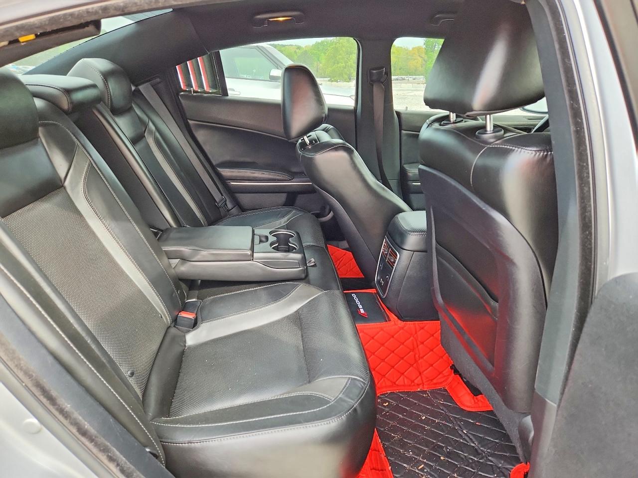 2020 DODGE CHARGER SXT photo 19