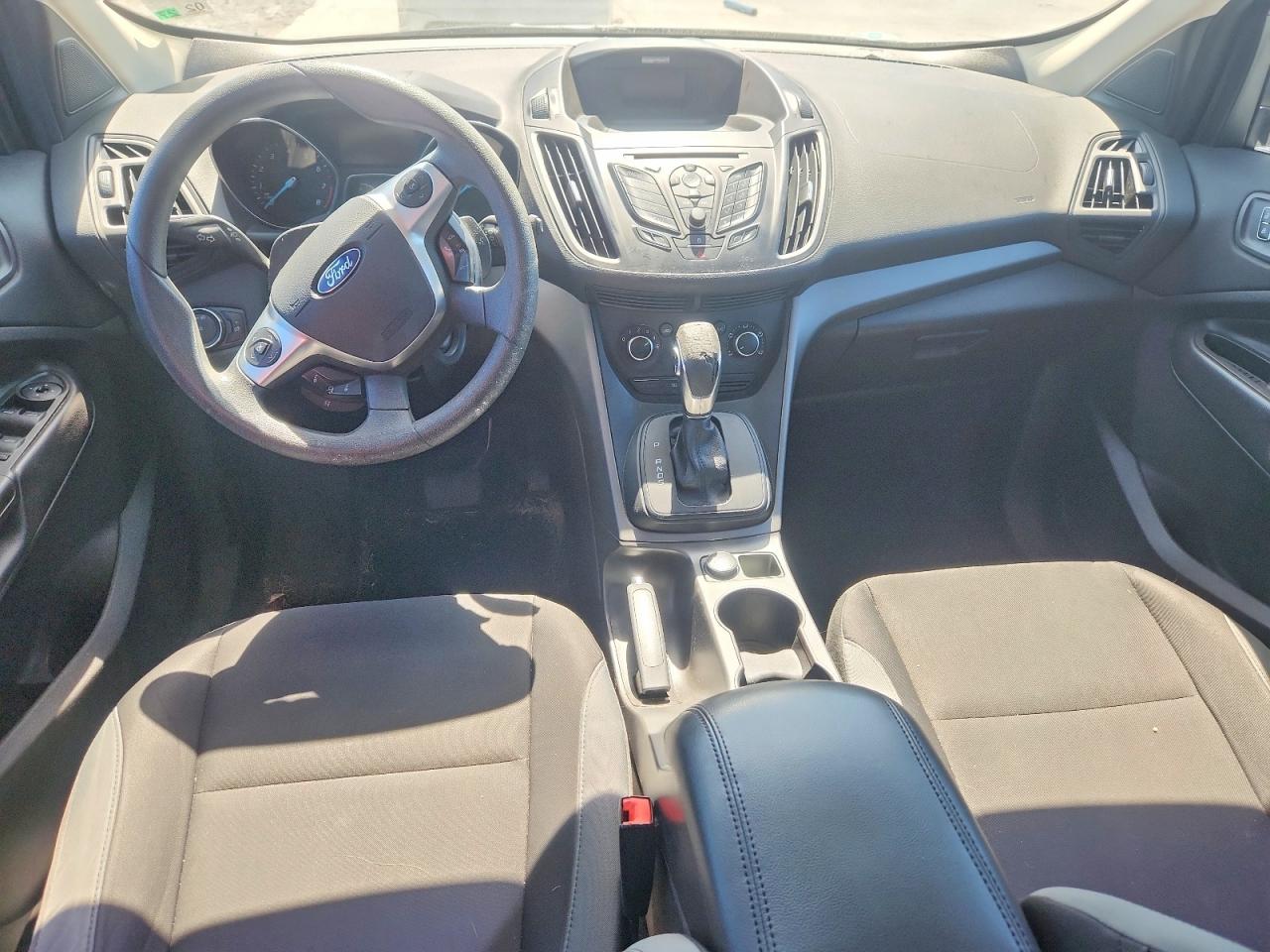 2014 FORD ESCAPE S photo 8