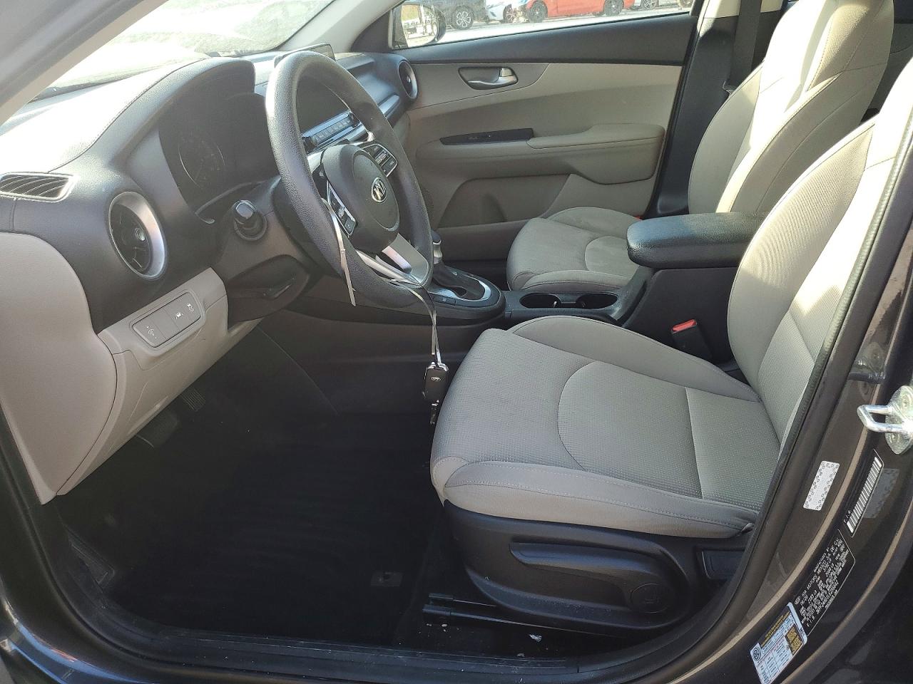 2020 KIA FORTE LXS photo 7