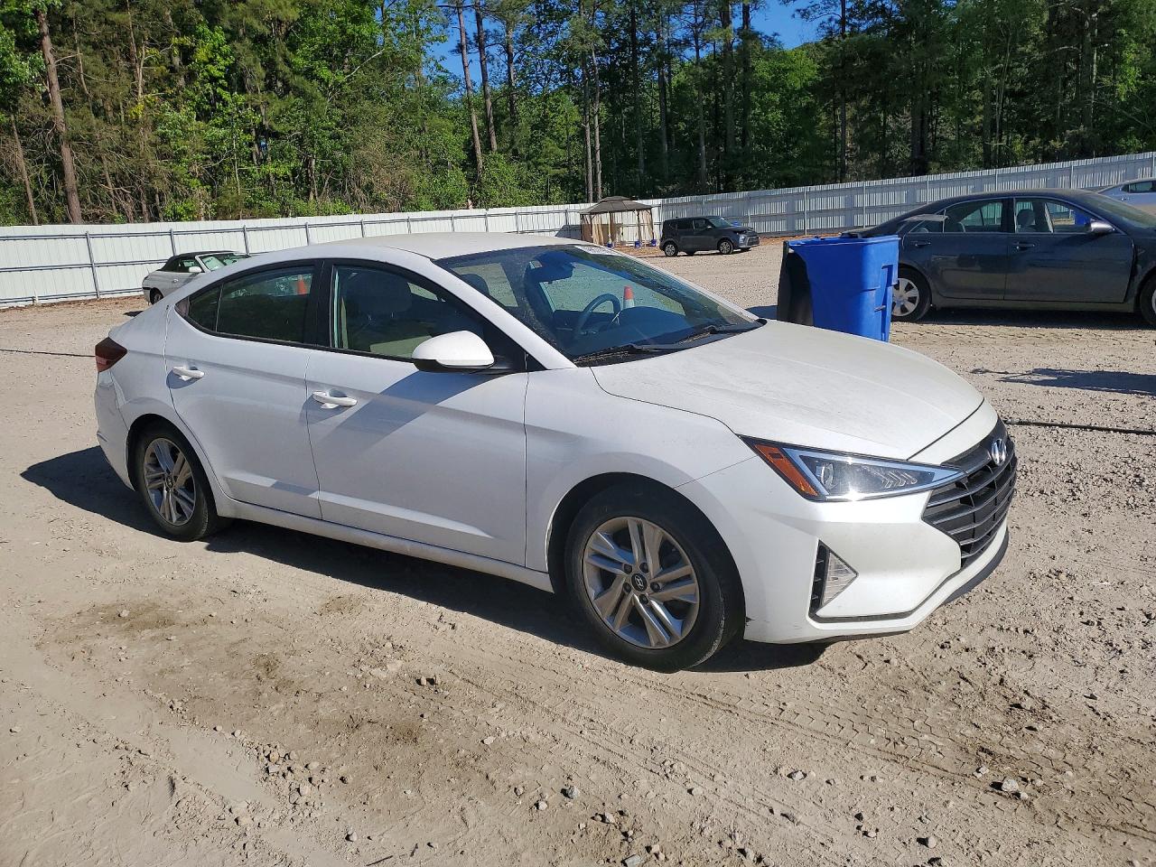 2020 HYUNDAI ELANTRA SEL photo 7