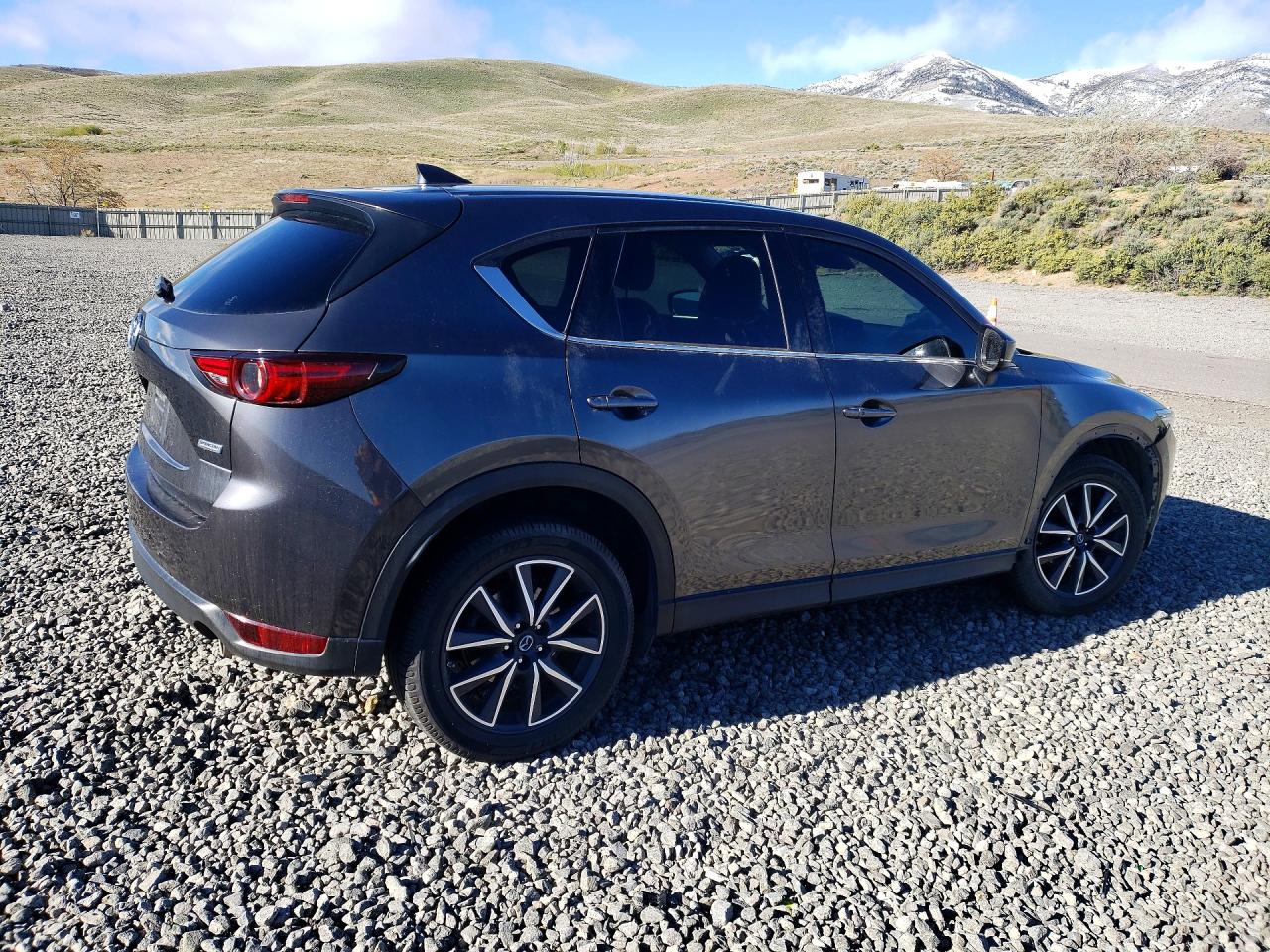 2017 MAZDA CX-5 GRAND TOURING photo 3