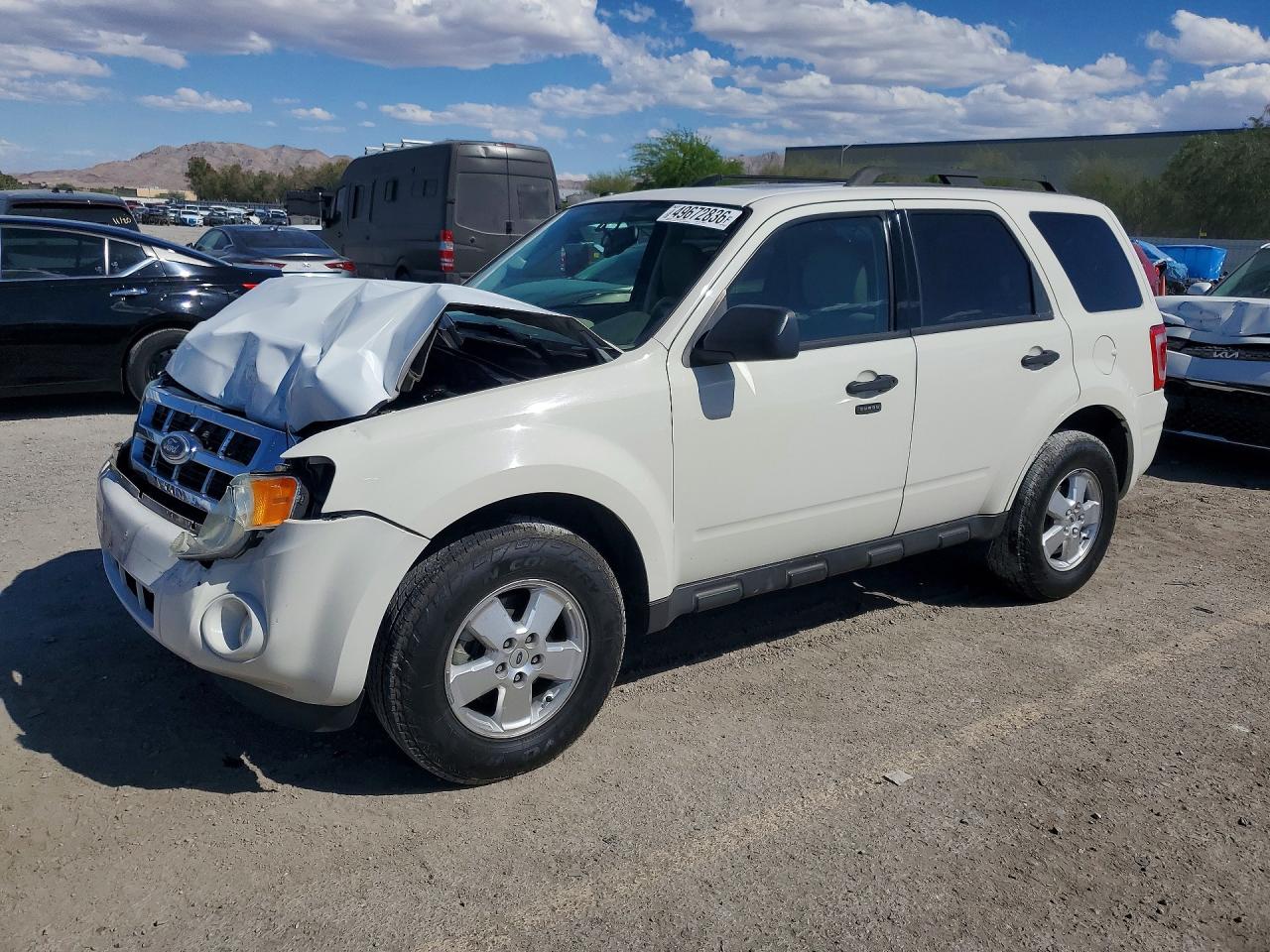 2011 FORD ESCAPE