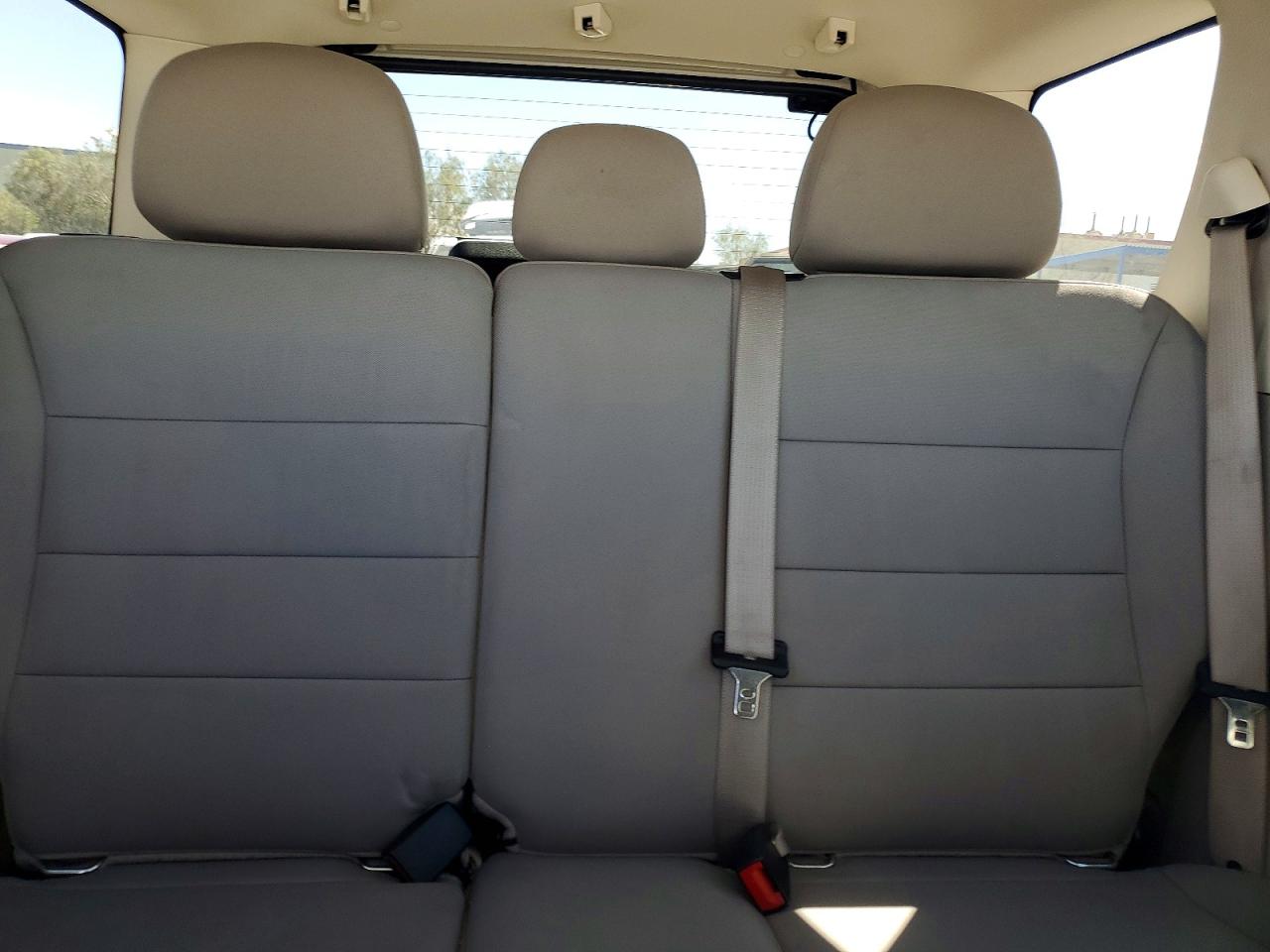 2011 FORD ESCAPE XLT photo 19