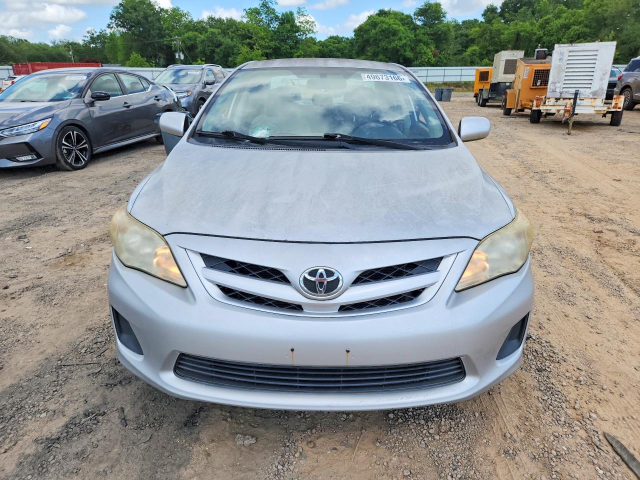 2011 TOYOTA COROLLA LE photo 9