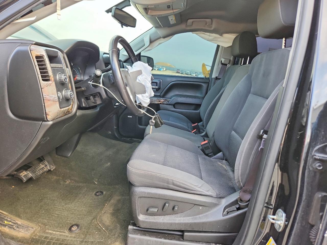 2017 CHEVROLET SILVERADO K1500 LT photo 13