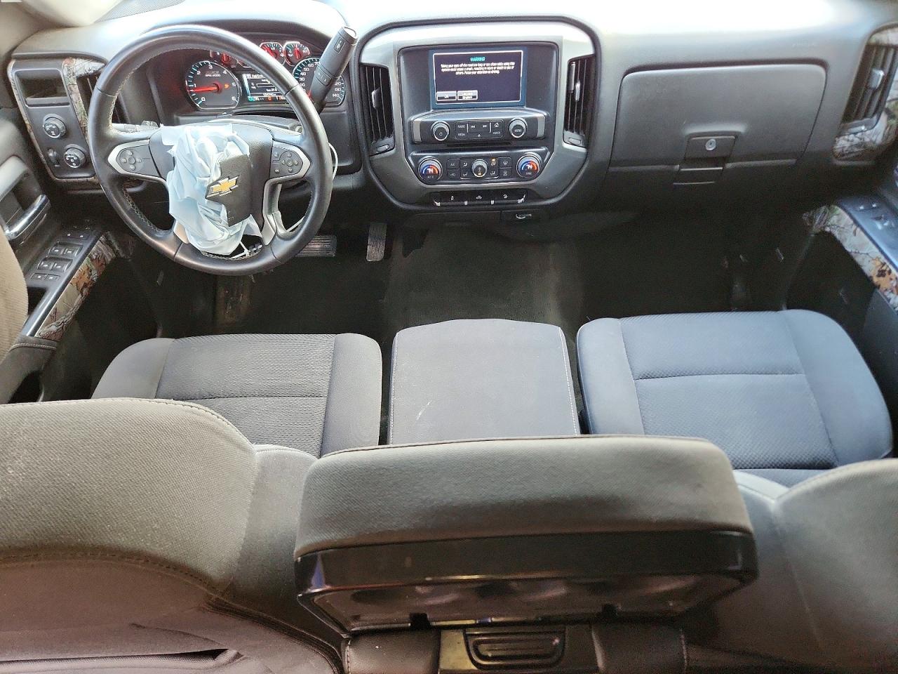 2017 CHEVROLET SILVERADO K1500 LT photo 15
