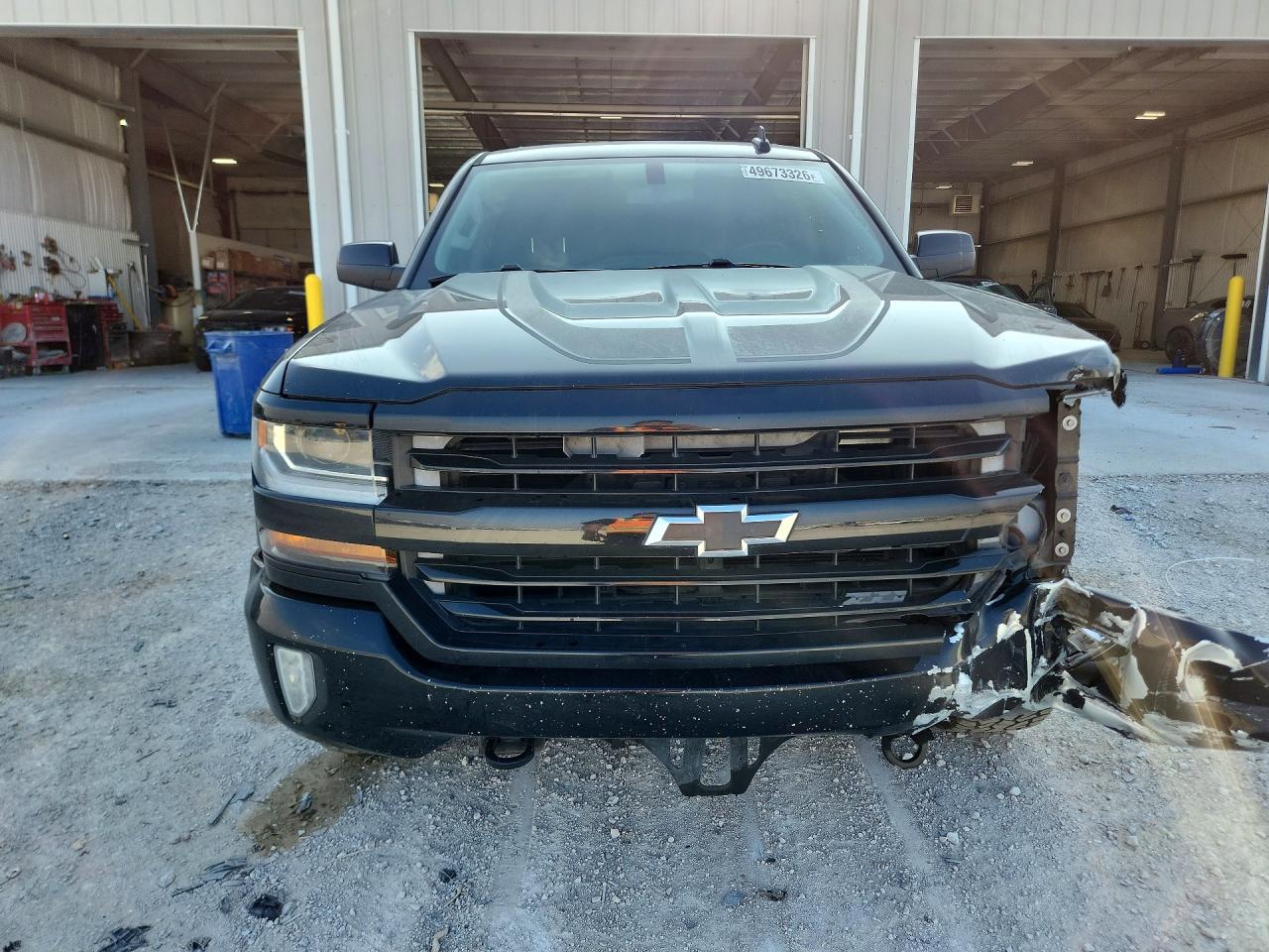 2017 CHEVROLET SILVERADO K1500 LT photo 9