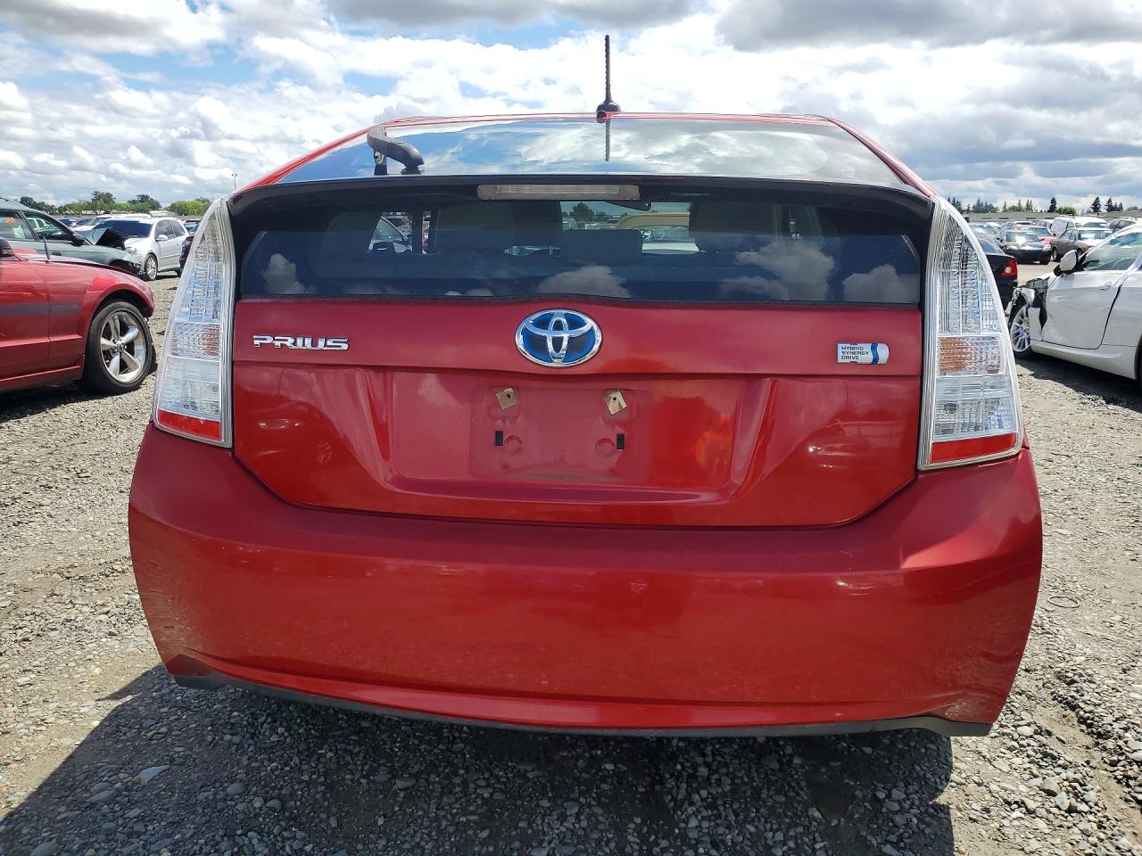 2011 TOYOTA PRIUS TWO photo 11