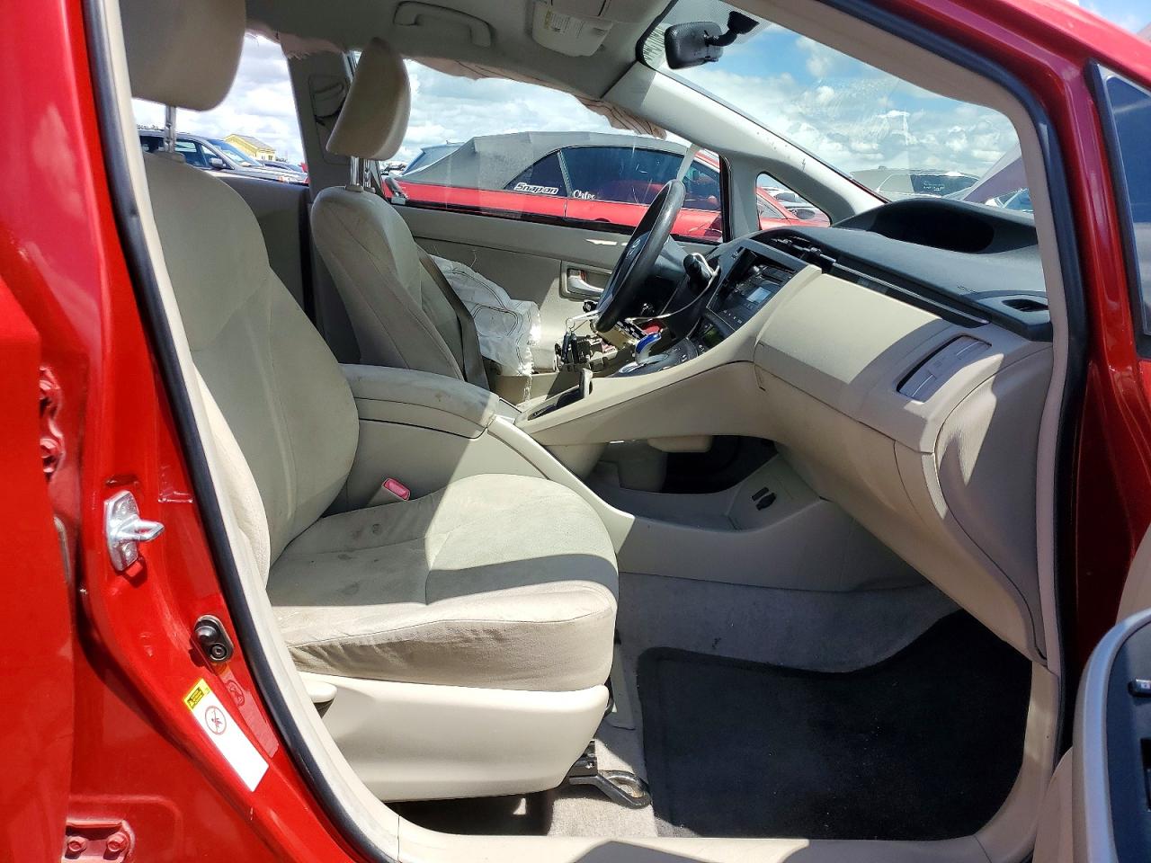 2011 TOYOTA PRIUS TWO photo 13