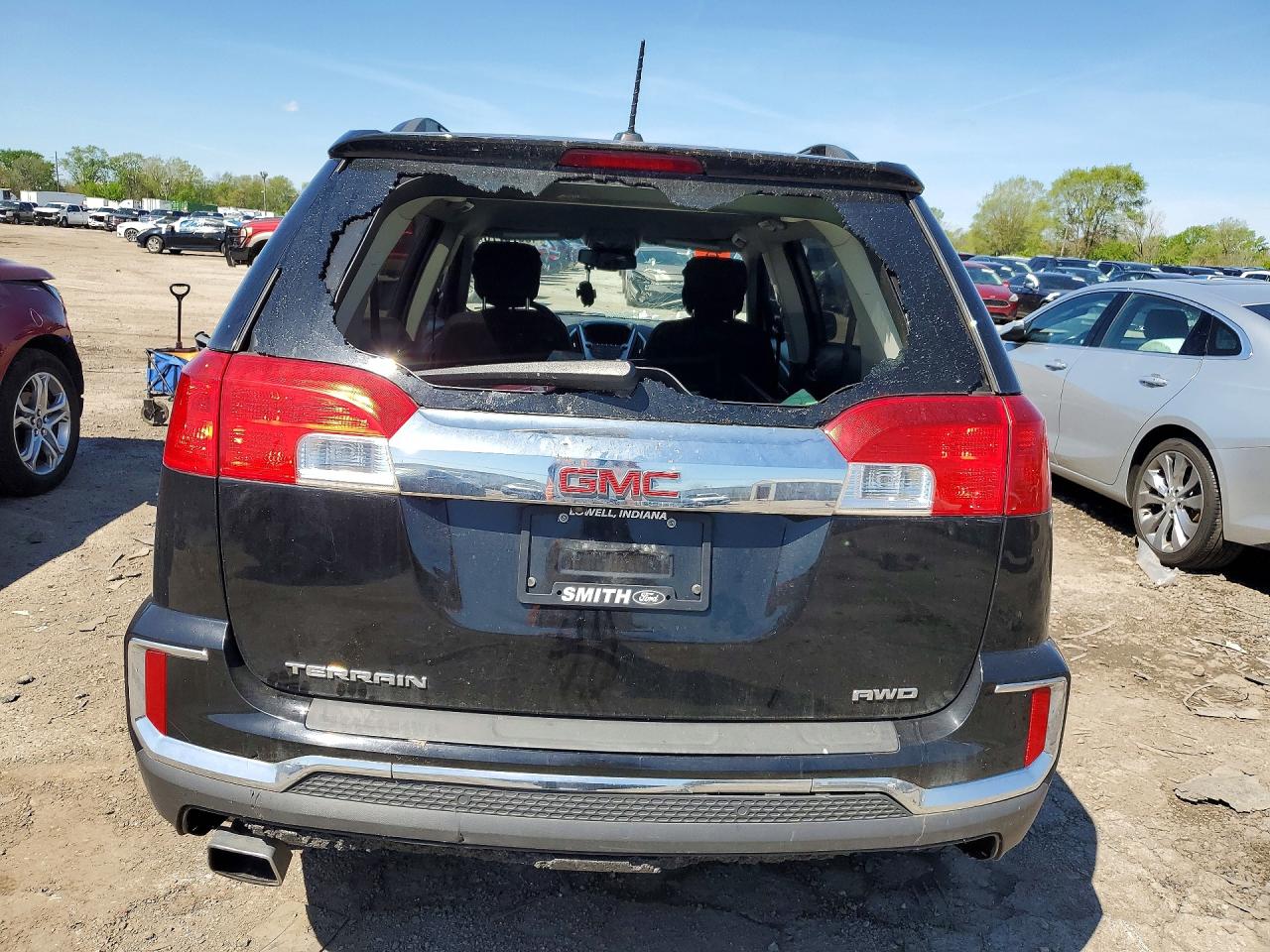 2017 GMC TERRAIN SLE photo 16