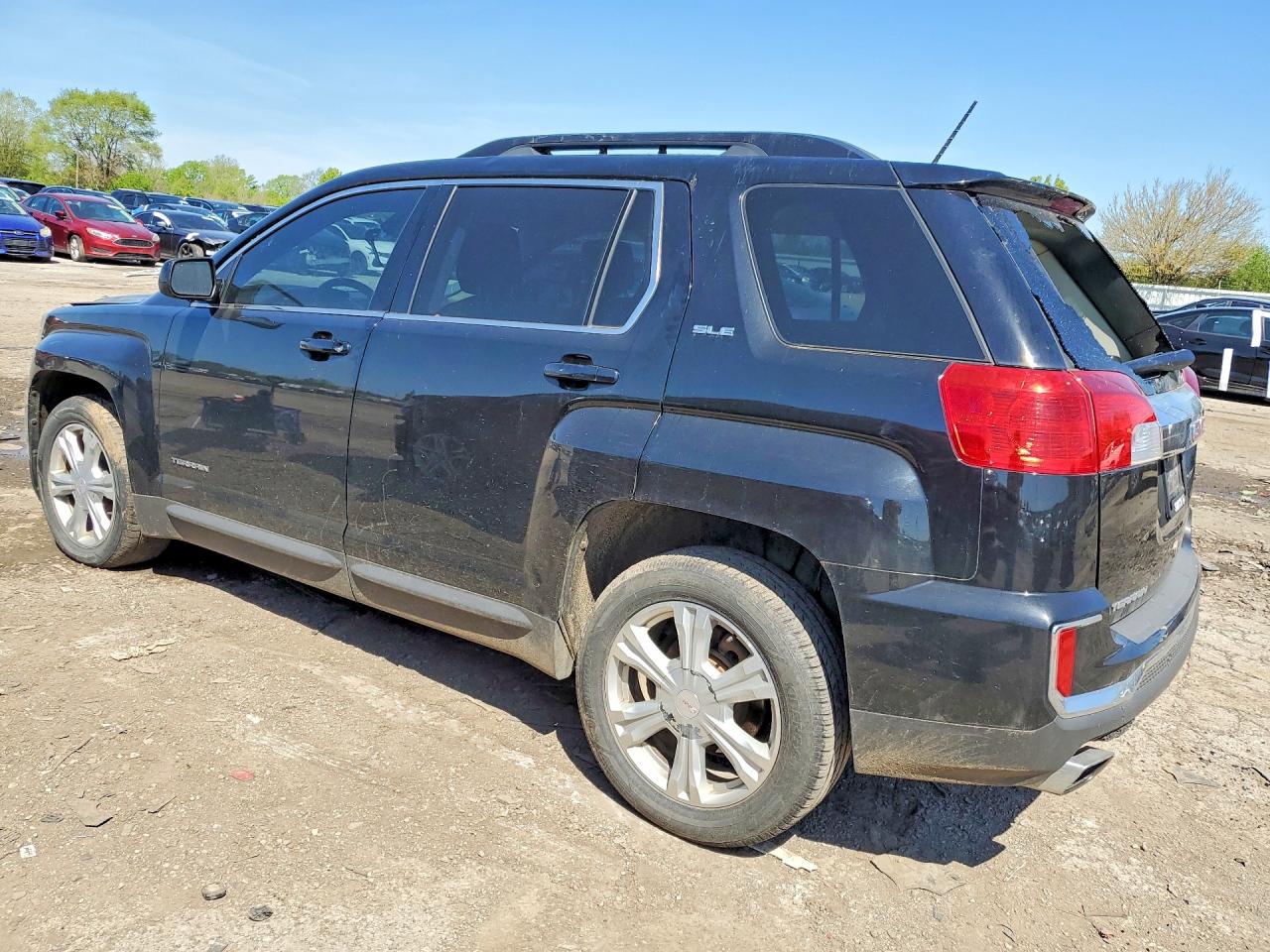 2017 GMC TERRAIN SLE photo 4