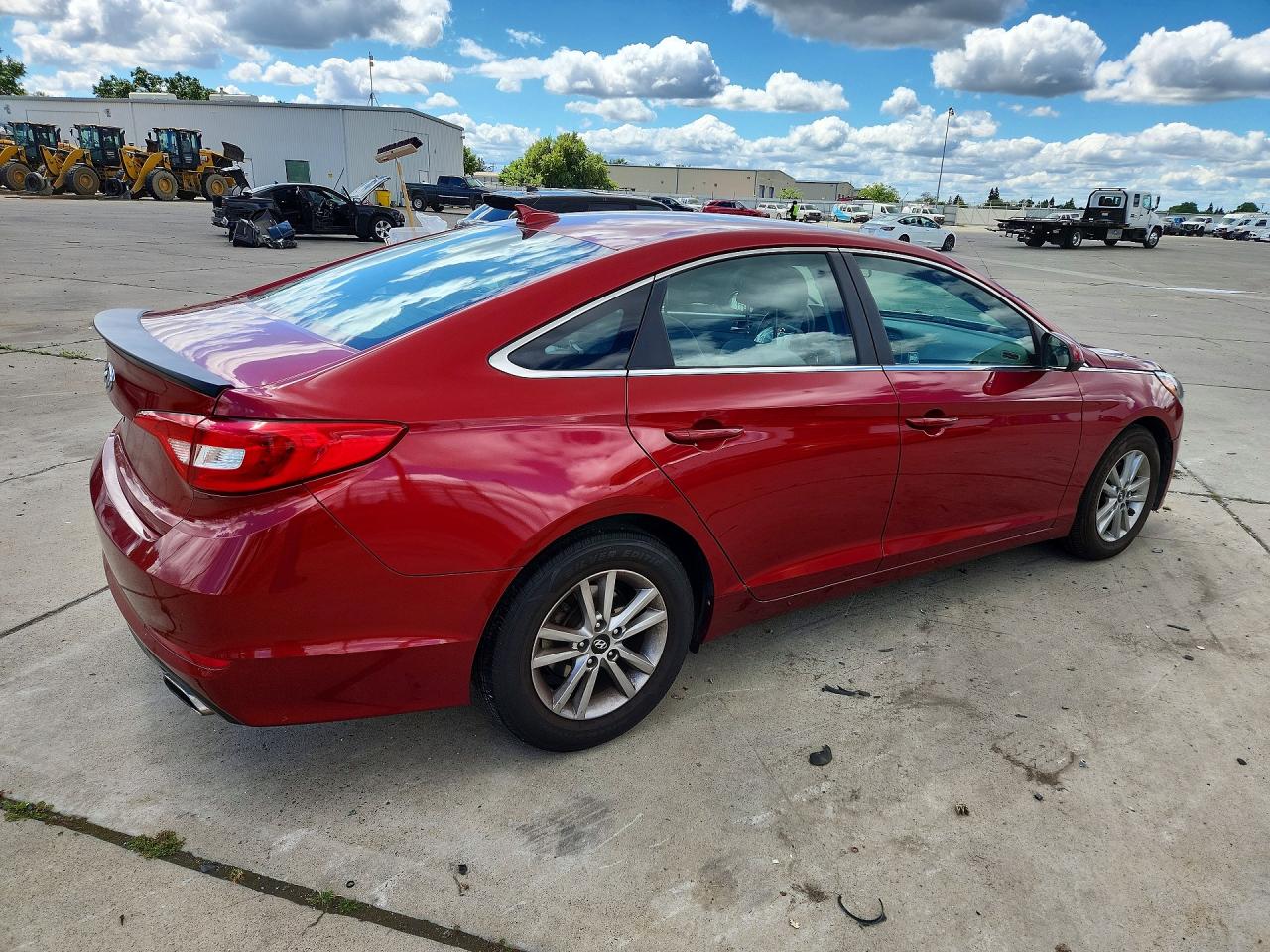 2015 HYUNDAI SONATA SE photo 5