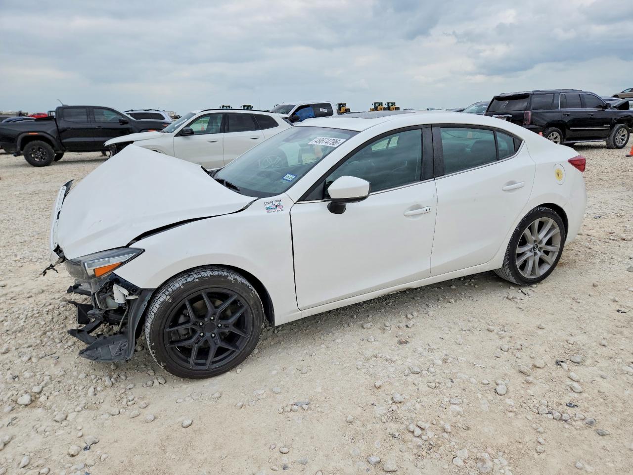2017 MAZDA 3