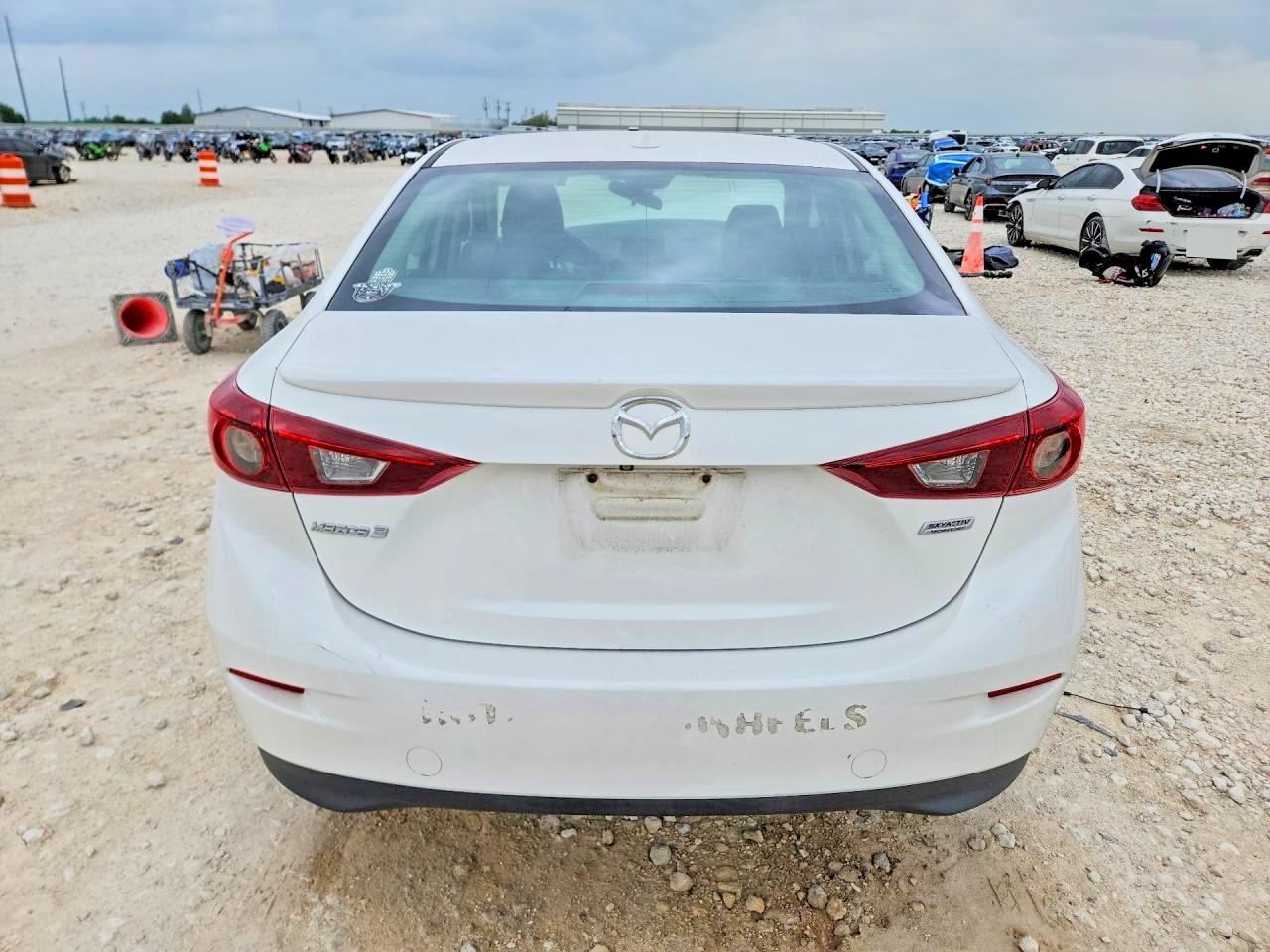2017 MAZDA 3 GRAND TOURING photo 16