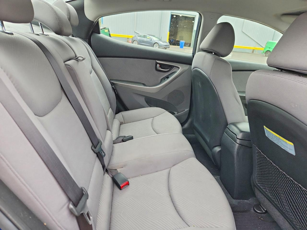 2013 HYUNDAI ELANTRA GLS photo 19