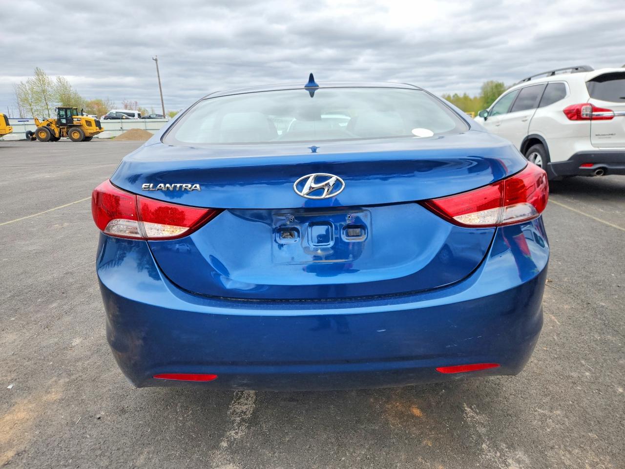 2013 HYUNDAI ELANTRA GLS photo 11