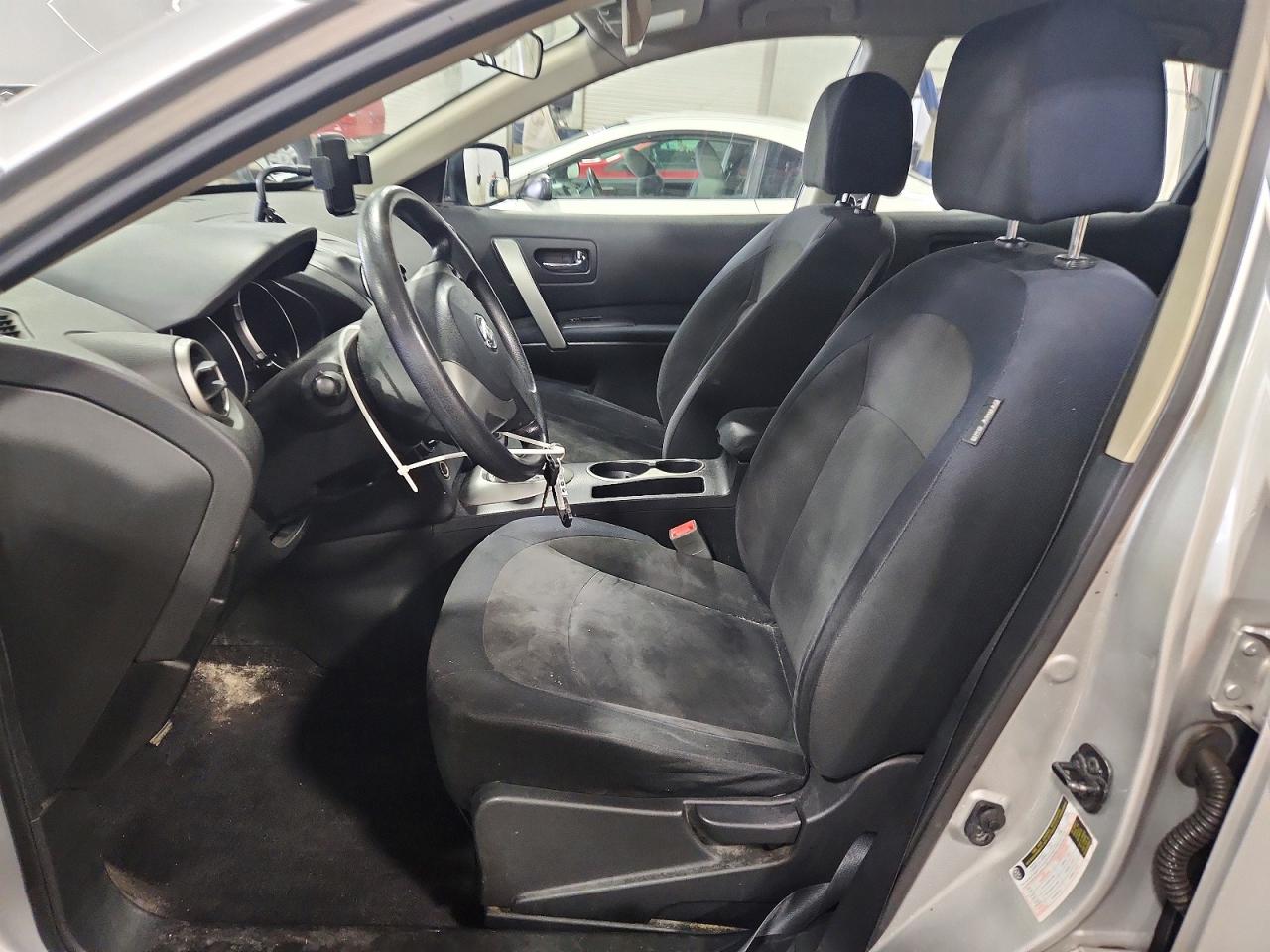 2009 NISSAN ROGUE S photo 7