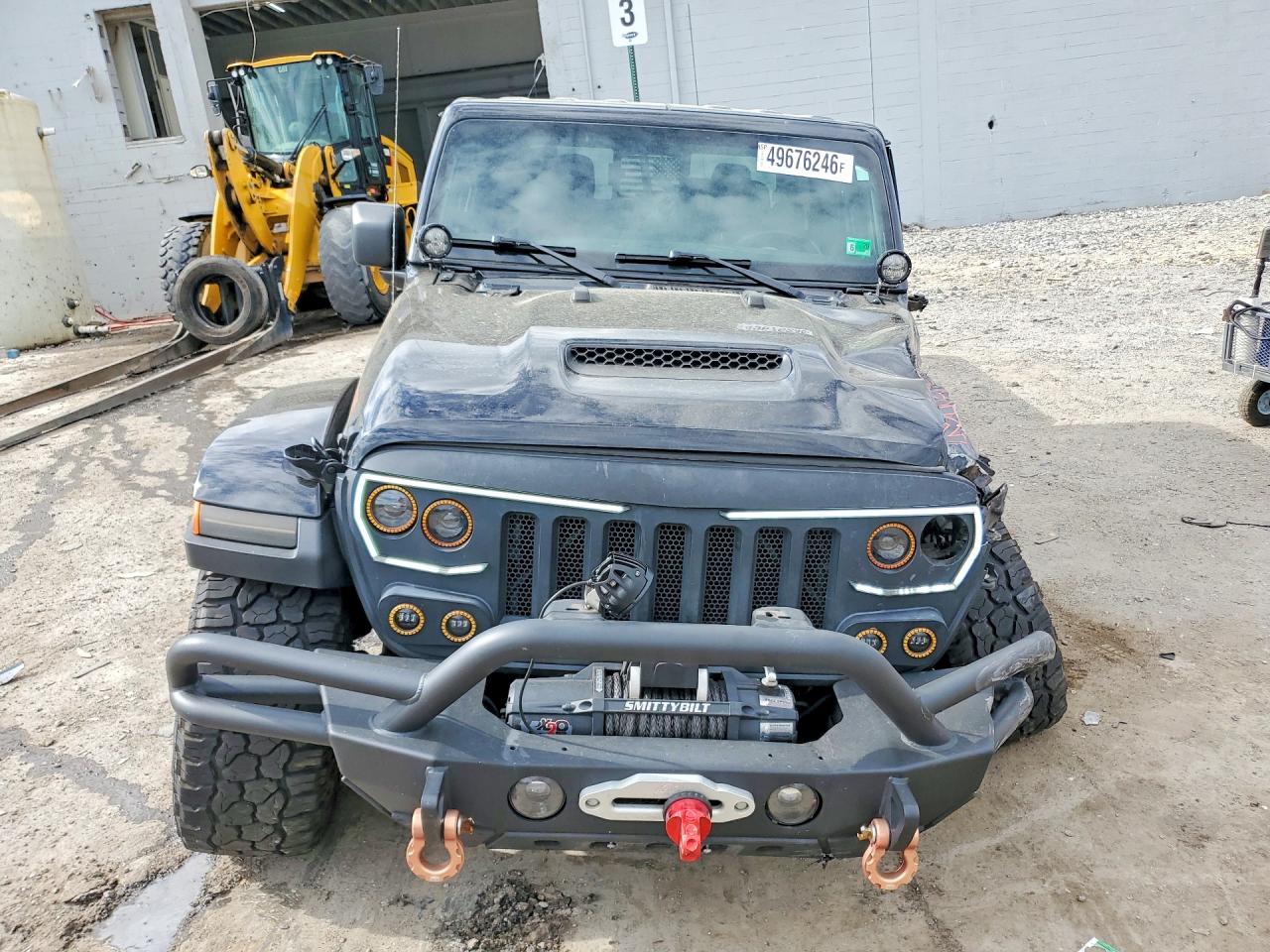 2021 JEEP GLADIATOR MOJAVE photo 5