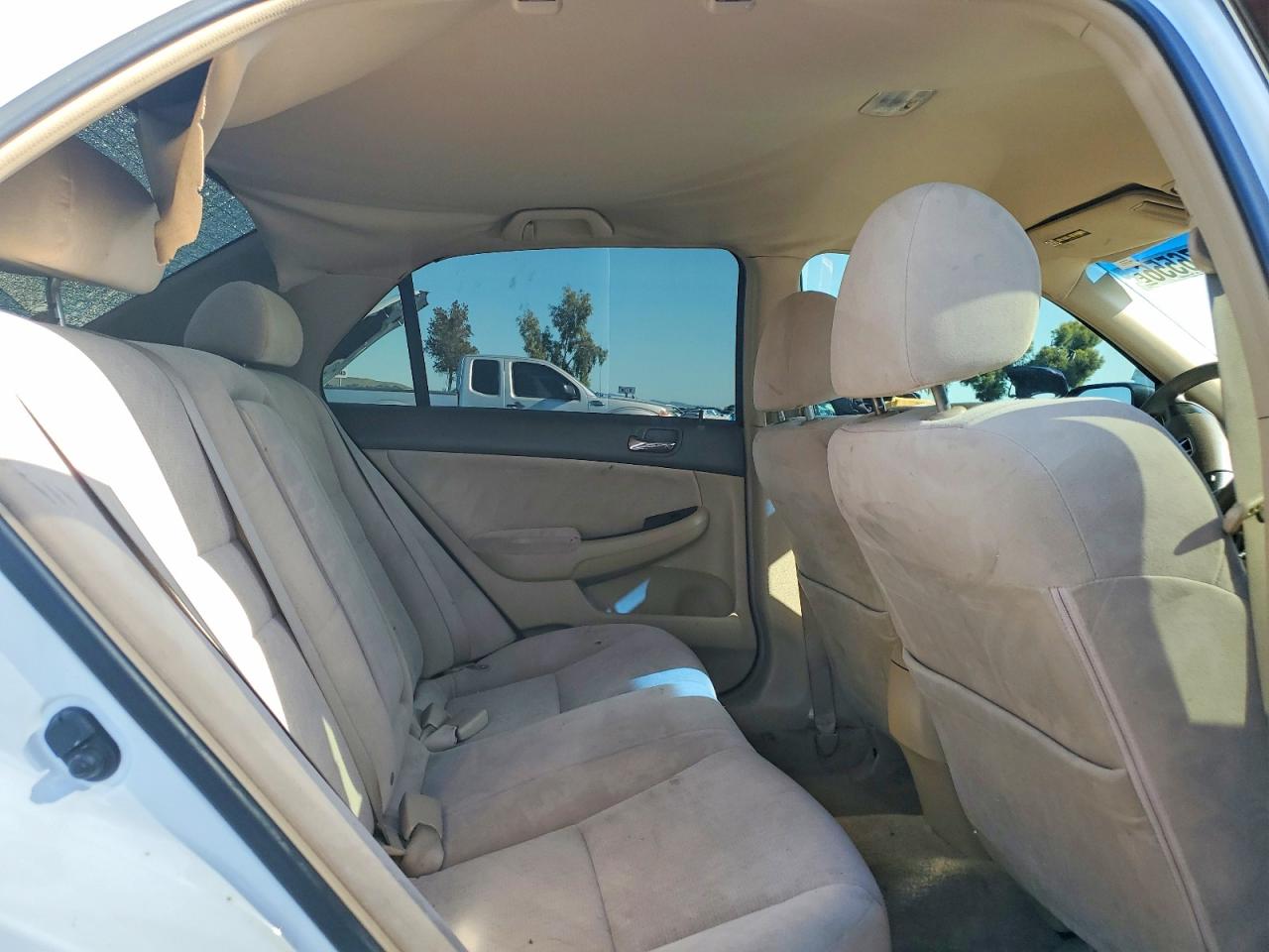 2003 HONDA ACCORD LX photo 19