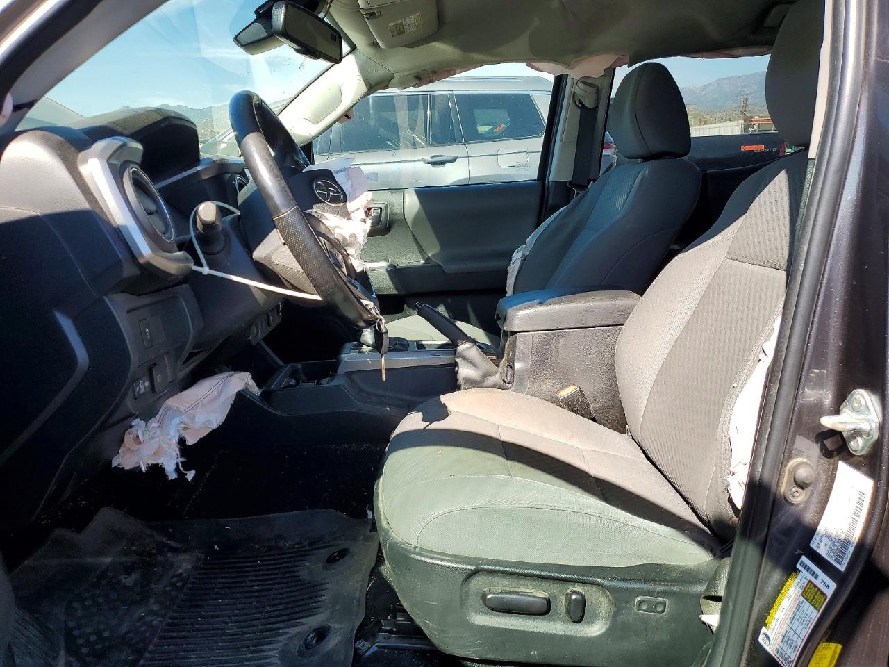 2022 TOYOTA TACOMA SR5 V6 photo 13