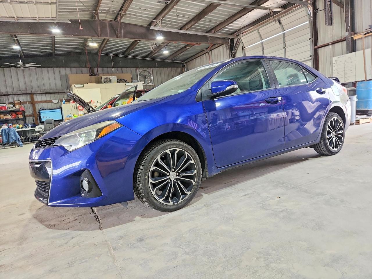 2016 TOYOTA COROLLA