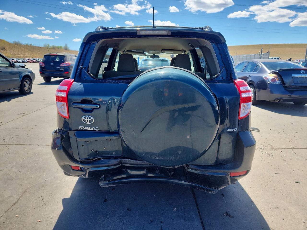 2012 TOYOTA RAV4 BASE photo 11