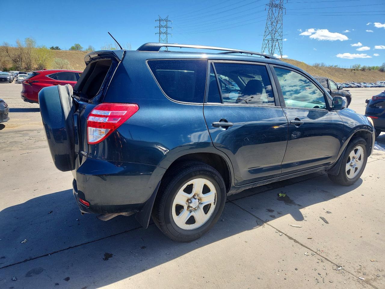 2012 TOYOTA RAV4 BASE photo 5