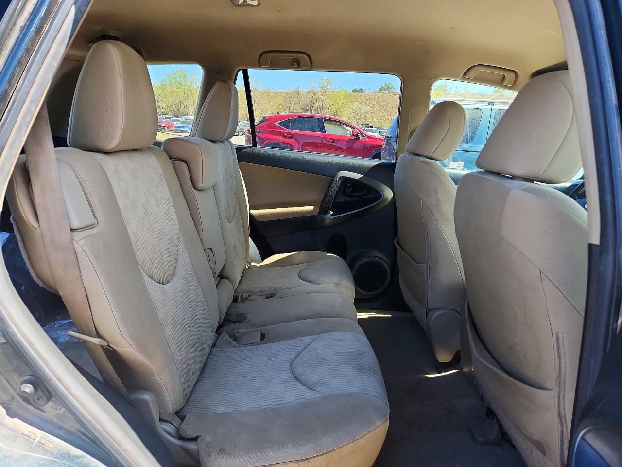 2012 TOYOTA RAV4 BASE photo 21