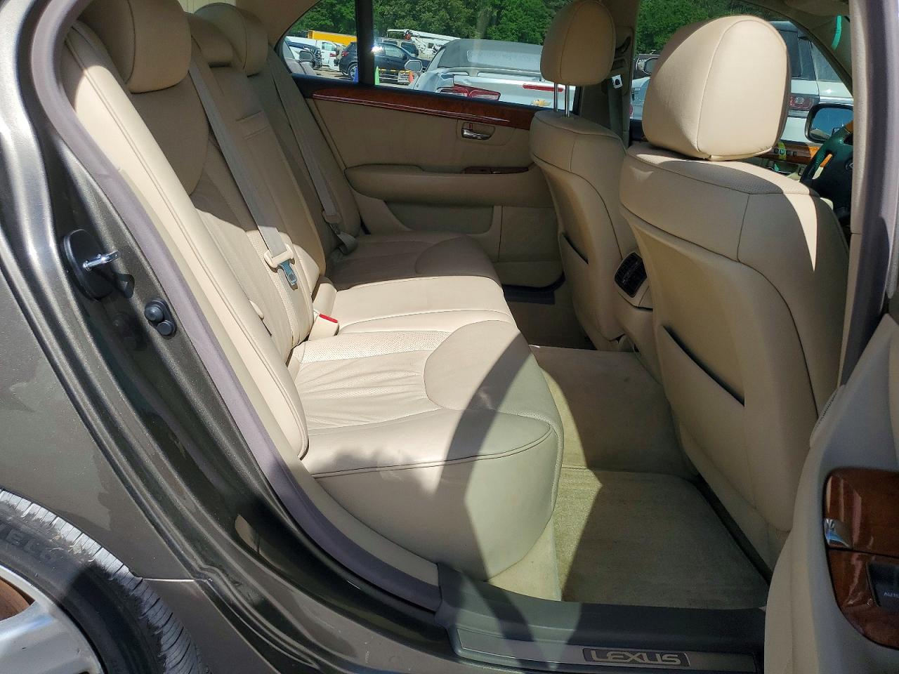 2005 LEXUS LS 430 photo 28