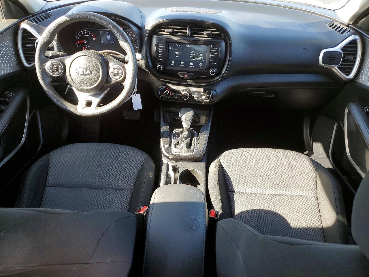 2020 KIA SOUL LX photo 15