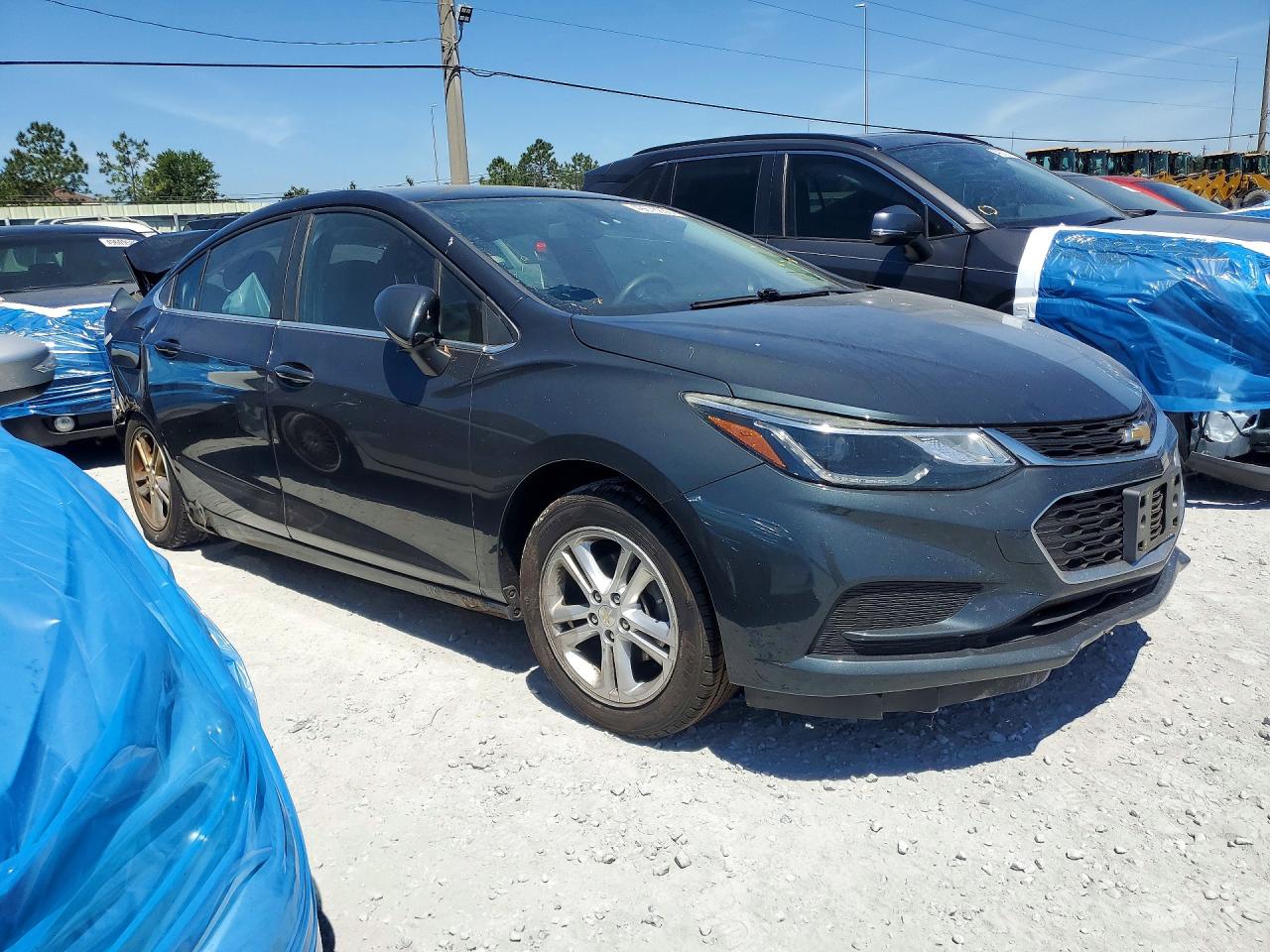 2017 CHEVROLET CRUZE LT photo 7