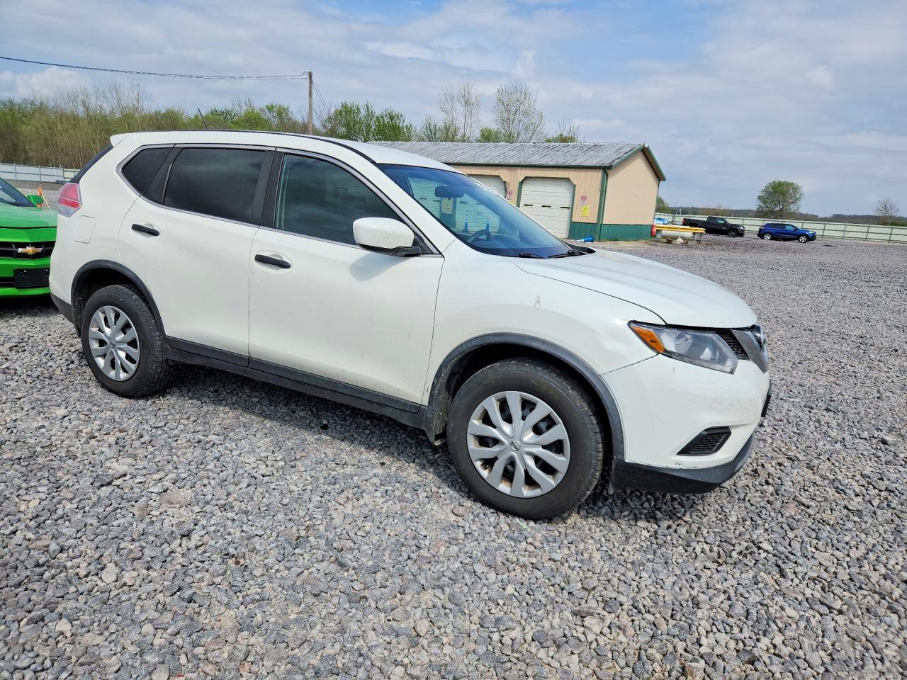 2016 NISSAN ROGUE S photo 10