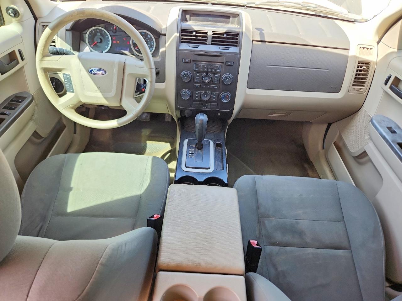 2011 FORD ESCAPE XLS photo 8