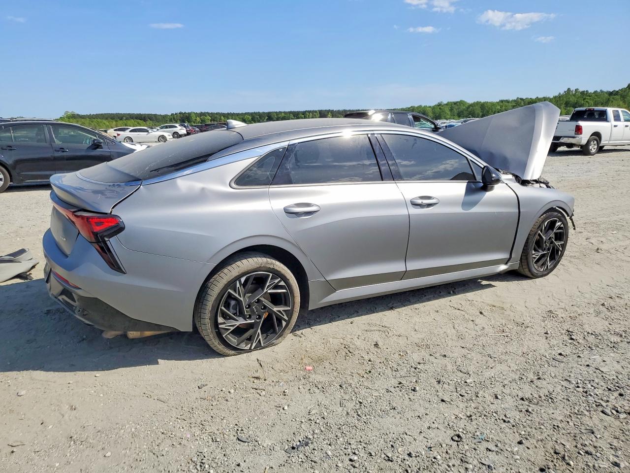 2025 KIA K5 GT-LINE photo 3