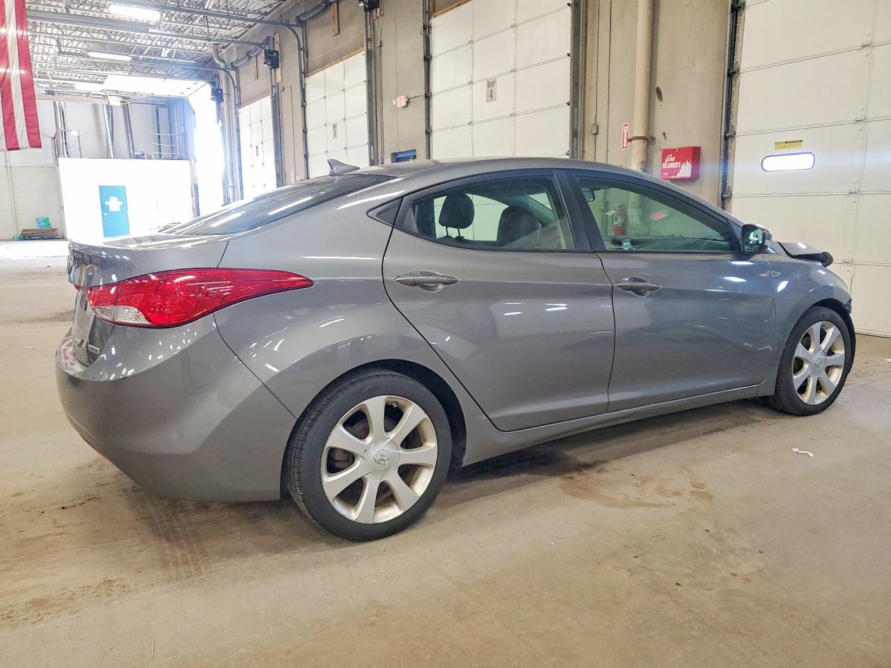 2013 HYUNDAI ELANTRA LIMITED photo 5